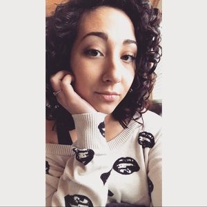 Meet your Posher, Desiree